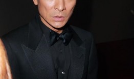 圈内人爆料刘德华,圈内人揭秘巨星背后的故事