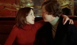 法国电影 她在线观看,法国电影中的网络诱惑与人性探索